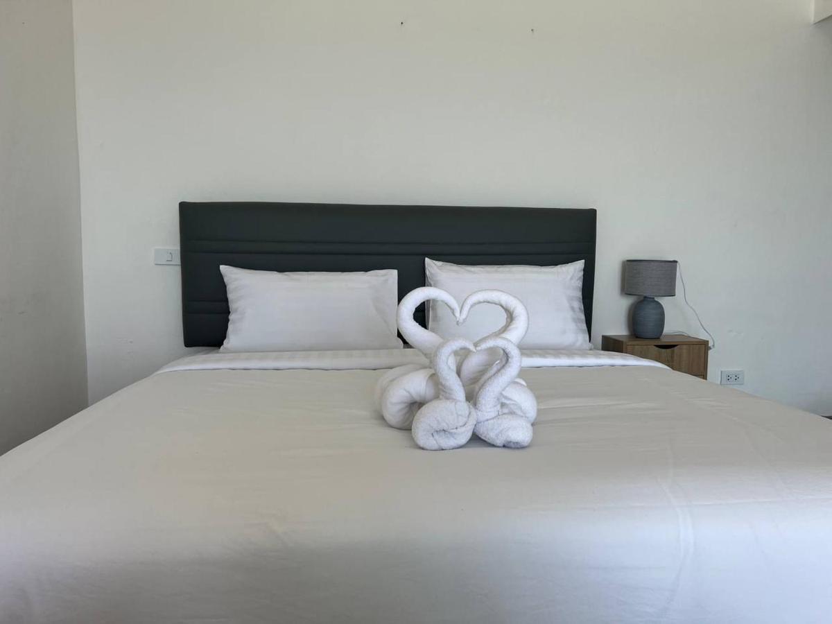 Pi3 Beach Resort Lamaj-part Kültér fotó